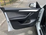 Used 2022 Tesla Model Y Long Range image 5