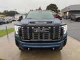 Used 2025 GMC Sierra 3500 Denali Ultimate image 2