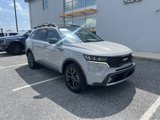 Used 2023 Kia Sorento SX Prestige image 2
