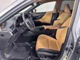 Certified 2022 Lexus ES 350 w/ Premium Package image 4
