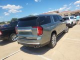 Used 2024 GMC Yukon XL Denali w/ Advanced Technology Package image 4