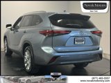 Used 2022 Toyota Highlander Limited image 2