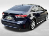 Used 2022 Toyota Corolla LE image 6