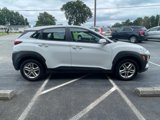 Used 2021 Hyundai Kona SE image 5
