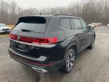 New 2025 Volkswagen Atlas SE image 4