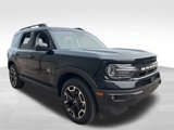 Used 2024 Ford Bronco Sport Outer Banks w/ Tech Package image 3