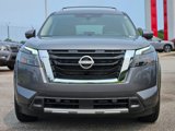 New 2025 Nissan Pathfinder SL image 2