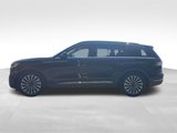 Certified 2022 Lincoln Aviator Reserve w/ Elements Package Plus image 4