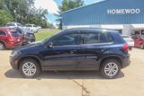 Used 2016 Volkswagen Tiguan S image 4