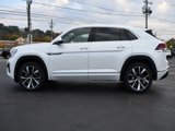 New 2025 Volkswagen Atlas Cross Sport SEL Premium R-Line image 4