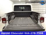 Used 2025 Jeep Gladiator Sport image 5