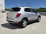 Used 2018 Chevrolet Trax LT w/ LT Convenience Package image 5