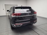 Used 2020 Volkswagen Atlas Cross Sport SE w/ Panoramic Sunroof Package image 6