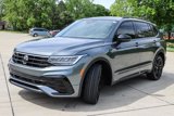 Used 2022 Volkswagen Tiguan SE R-Line image 3