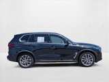 Used 2024 BMW X5 xDrive50e image 4