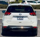Used 2017 Nissan Rogue SV image 2