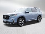 Used 2024 Honda Pilot Touring image 2