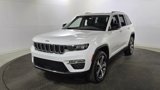 Used 2023 Jeep Grand Cherokee Limited image 3