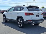 Used 2024 Volkswagen Taos SE image 4