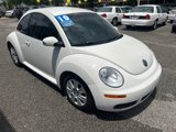 Used 2010 Volkswagen Beetle Coupe image 3