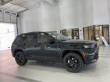New 2025 Jeep Grand Cherokee Limited image 2