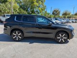 New 2025 Mitsubishi Outlander SE image 3