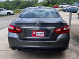 Used 2017 Nissan Altima 2.5 SV image 2