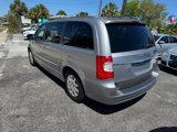 Used 2016 Chrysler Town & Country Touring image 5
