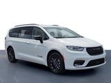New 2025 Chrysler Pacifica Select image 5