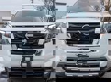 New 2025 Nissan Pathfinder SL image 3