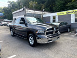 Used 2019 RAM 1500 Classic SLT image 2
