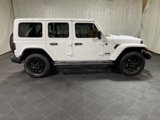 Used 2022 Jeep Wrangler Unlimited Sahara image 4