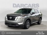Used 2025 Nissan Pathfinder SV image 3