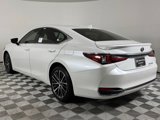 New 2025 Lexus ES 300h w/ Premium Package image 4
