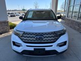 Used 2023 Ford Explorer Limited image 3