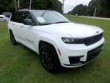 Used 2023 Jeep Grand Cherokee L Summit w/ High Altitude Package image 4