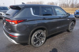 New 2025 Mitsubishi Outlander SE image 5