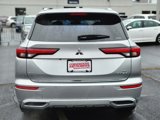 New 2025 Mitsubishi Outlander SEL image 4