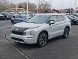 New 2025 Mitsubishi Outlander SEL image 3