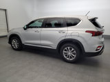 Used 2019 Hyundai Santa Fe SE image 3