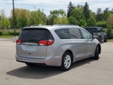 Used 2020 Chrysler Pacifica Limited image 2