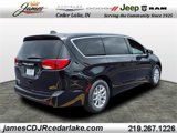 New 2026 Chrysler Voyager LX image 4