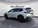 Used 2023 Nissan Rogue SV image 3