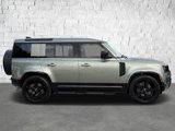 Used 2025 Land Rover Defender 110 X-Dynamic SE image 3