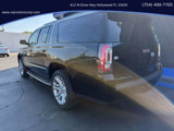 Used 2017 GMC Yukon XL SLT w/ Premium Edition image 3
