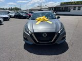 Used 2022 Nissan Altima 2.5 SR image 2
