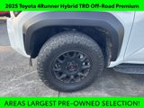 Used 2025 Toyota 4Runner TRD Off-Road Premium image 3