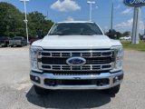 New 2025 Ford F350 4x4 Crew Cab Super Duty image 2
