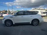 Used 2016 INFINITI QX80 4WD w/ Deluxe Technology Package image 2
