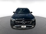 Used 2024 Mercedes-Benz GLC 300 4MATIC image 3